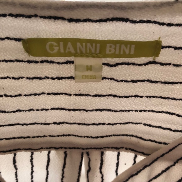 Gianni Bini black and white striped crossover top - Picture 3 of 3